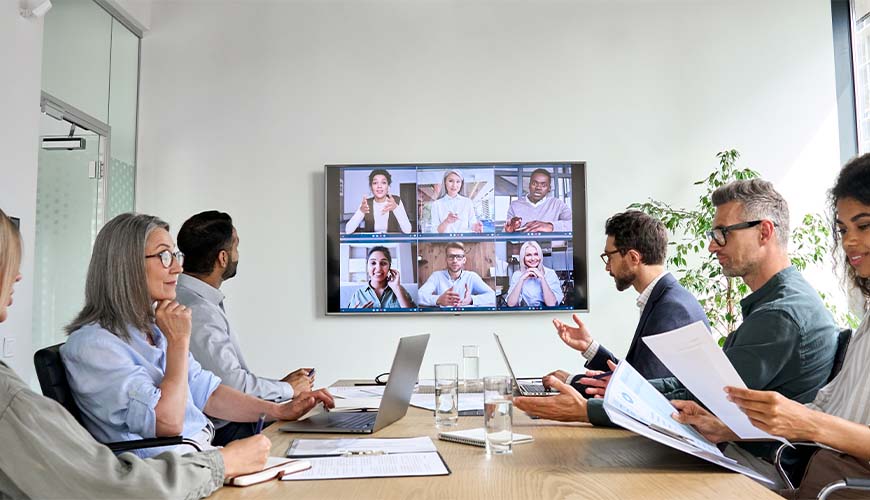 what is a recurring meeting