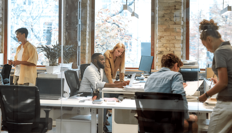 benefits of hot desking