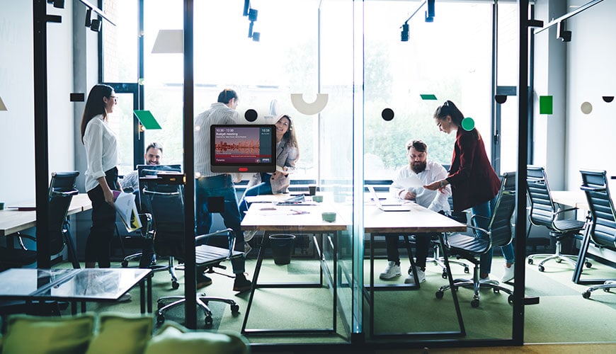 BLOG__How-to-Avoid-Double-Bookings-and-Make-Informed-Decisions-with-Resource-Scheduling-Software_