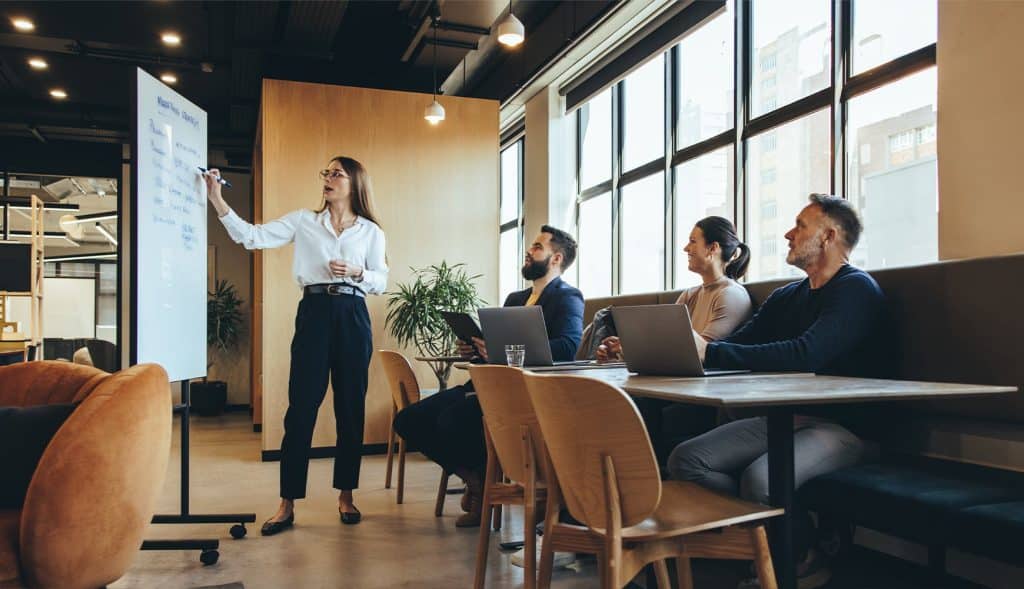 What are the difference between hybrid, flexible and remote work?