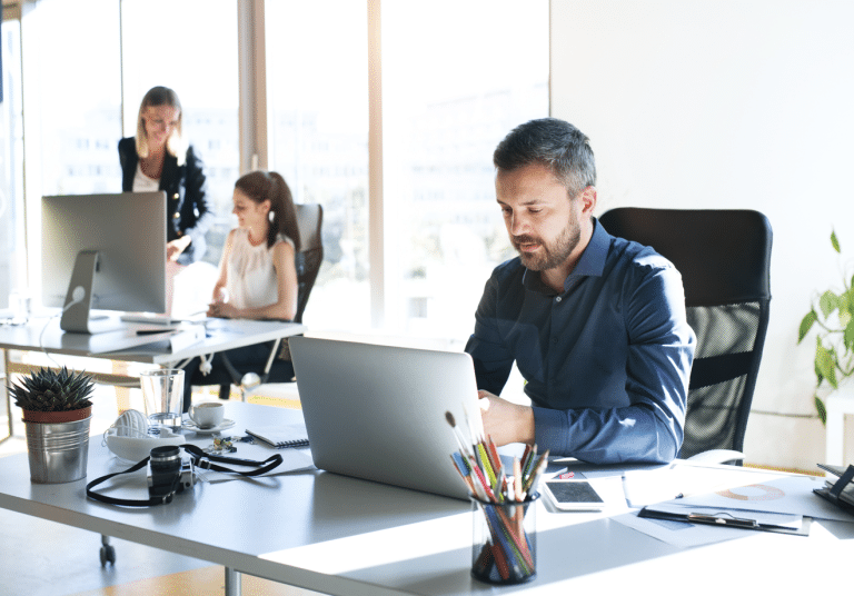 hybrid office strategies